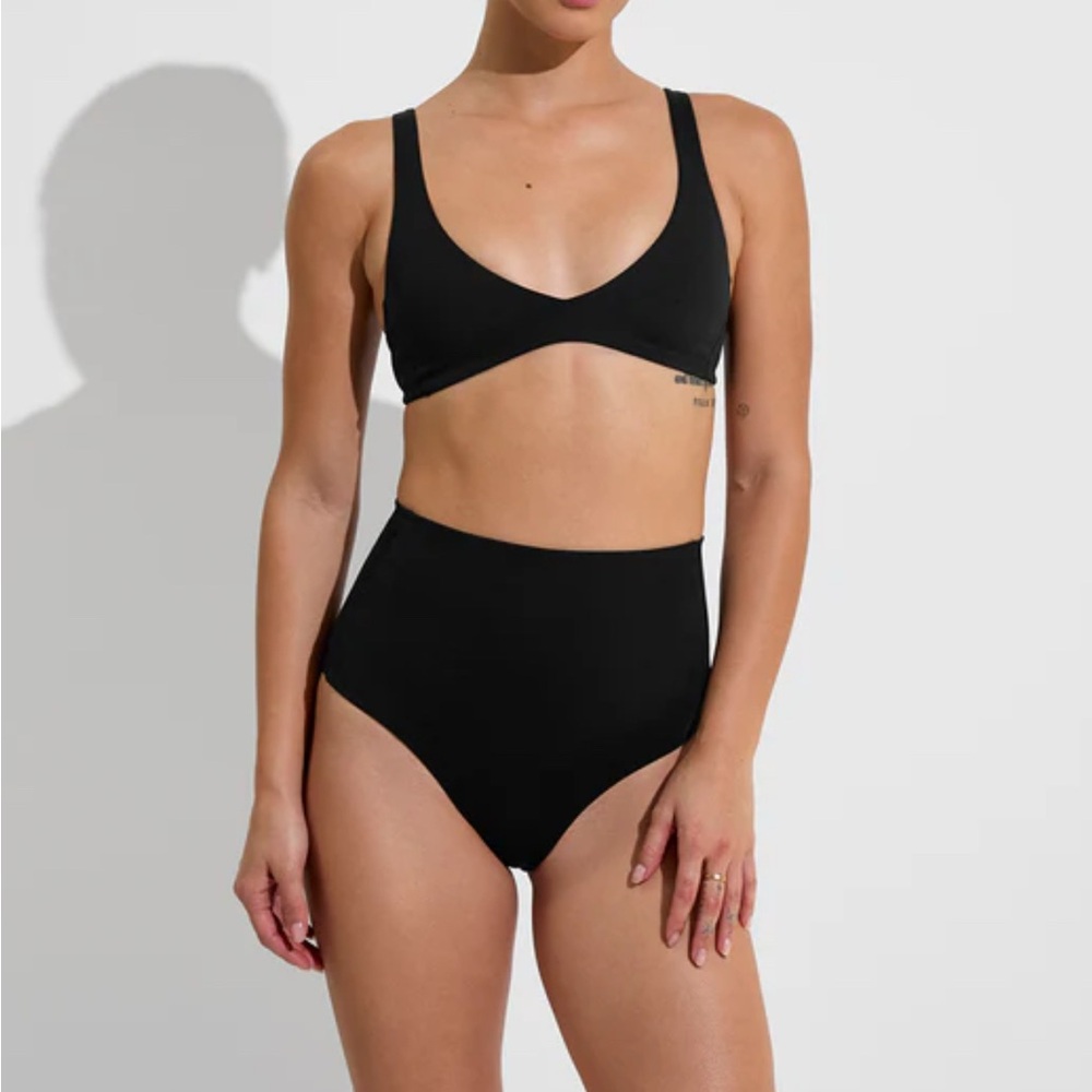 Left On Friday Black Two Piece Swim Suit Small Plunge Top Medium Hi Tide Bottom